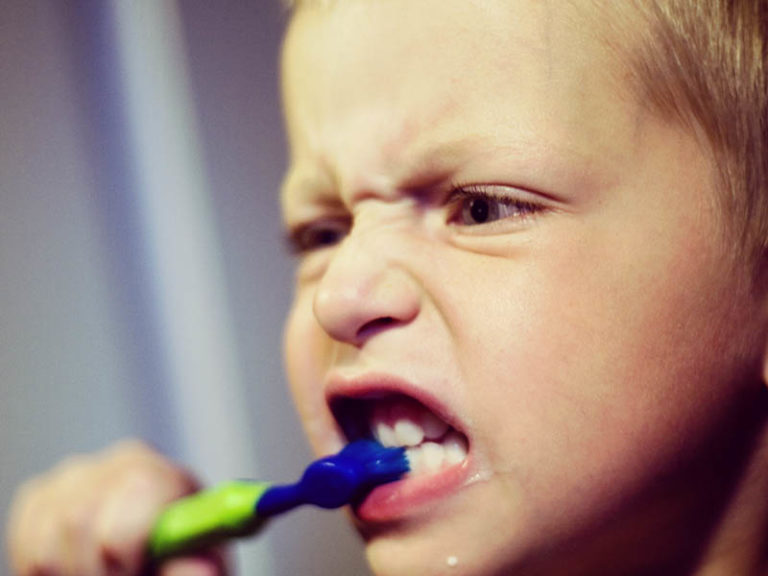 8 Reasons You Are Probably Brushing Your Teeth Wrong